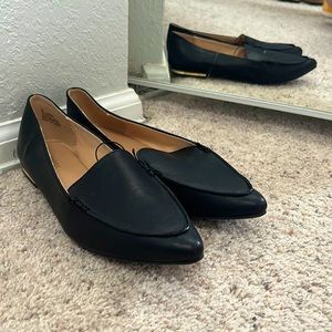 Express black loafer with gold detailing - size 9